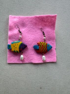 Colorful Fish Drop Earrings with Pearl Accent - Multicolor